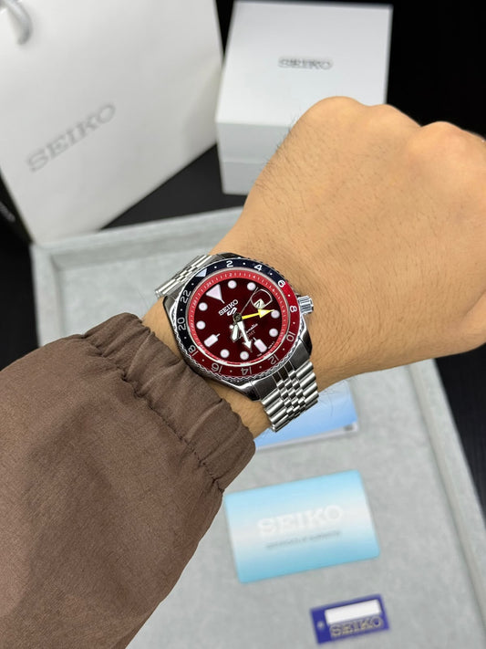 Seiko 5 Sports SKX GMT Bi-Red Colour