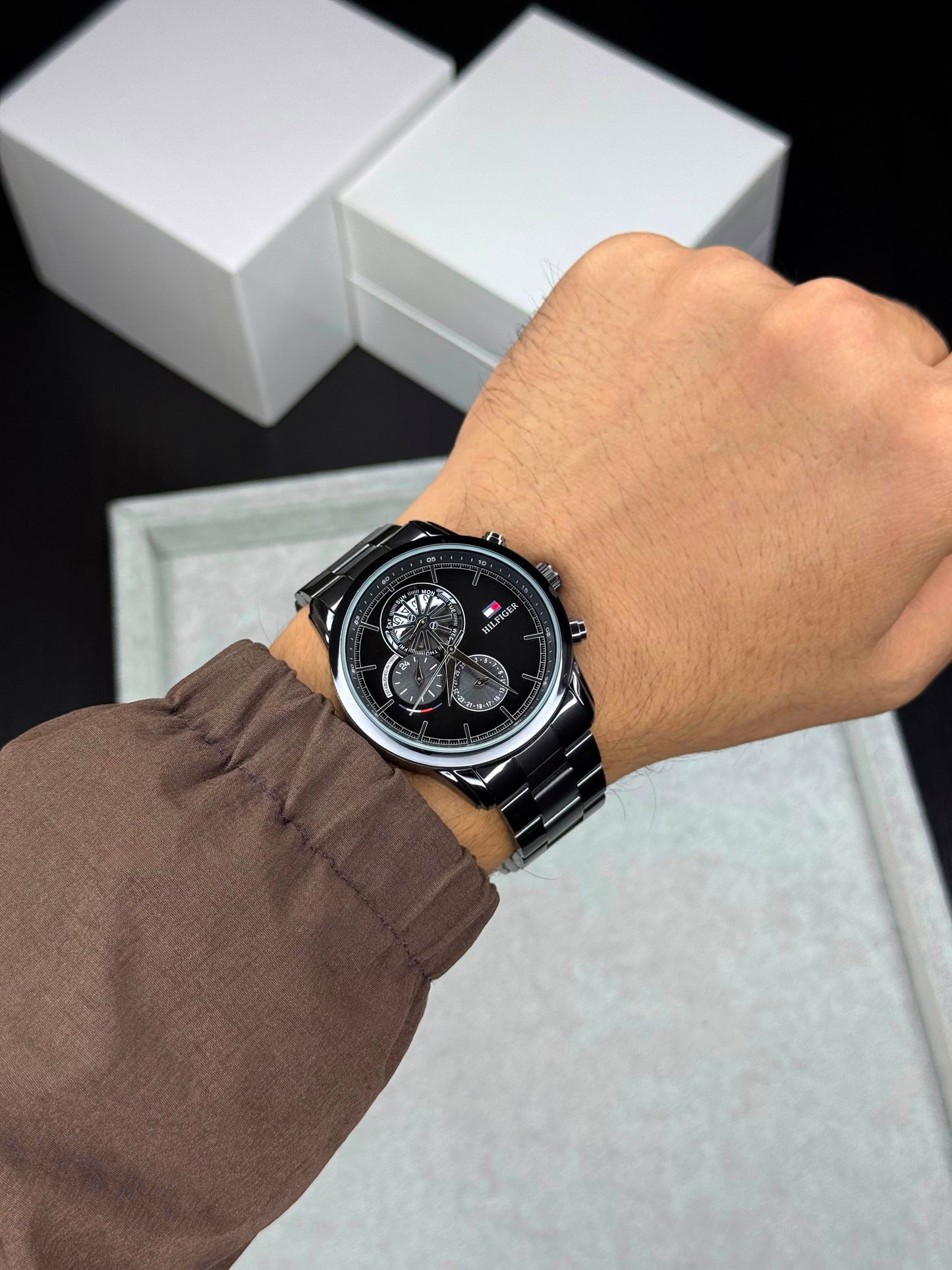 Tommy Hilfiger Black Multifunction