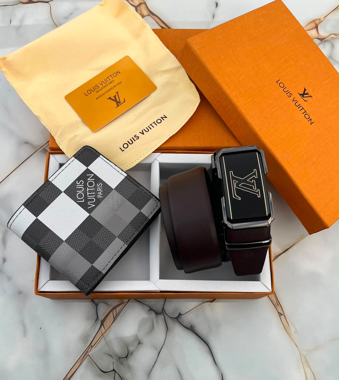 LV HEAVY COMBO AUTO LOCK BELT WITH CARD & DUSTER