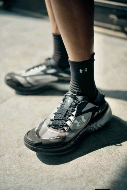 UNDER ARMOUR ECHO SLIPSPEED
