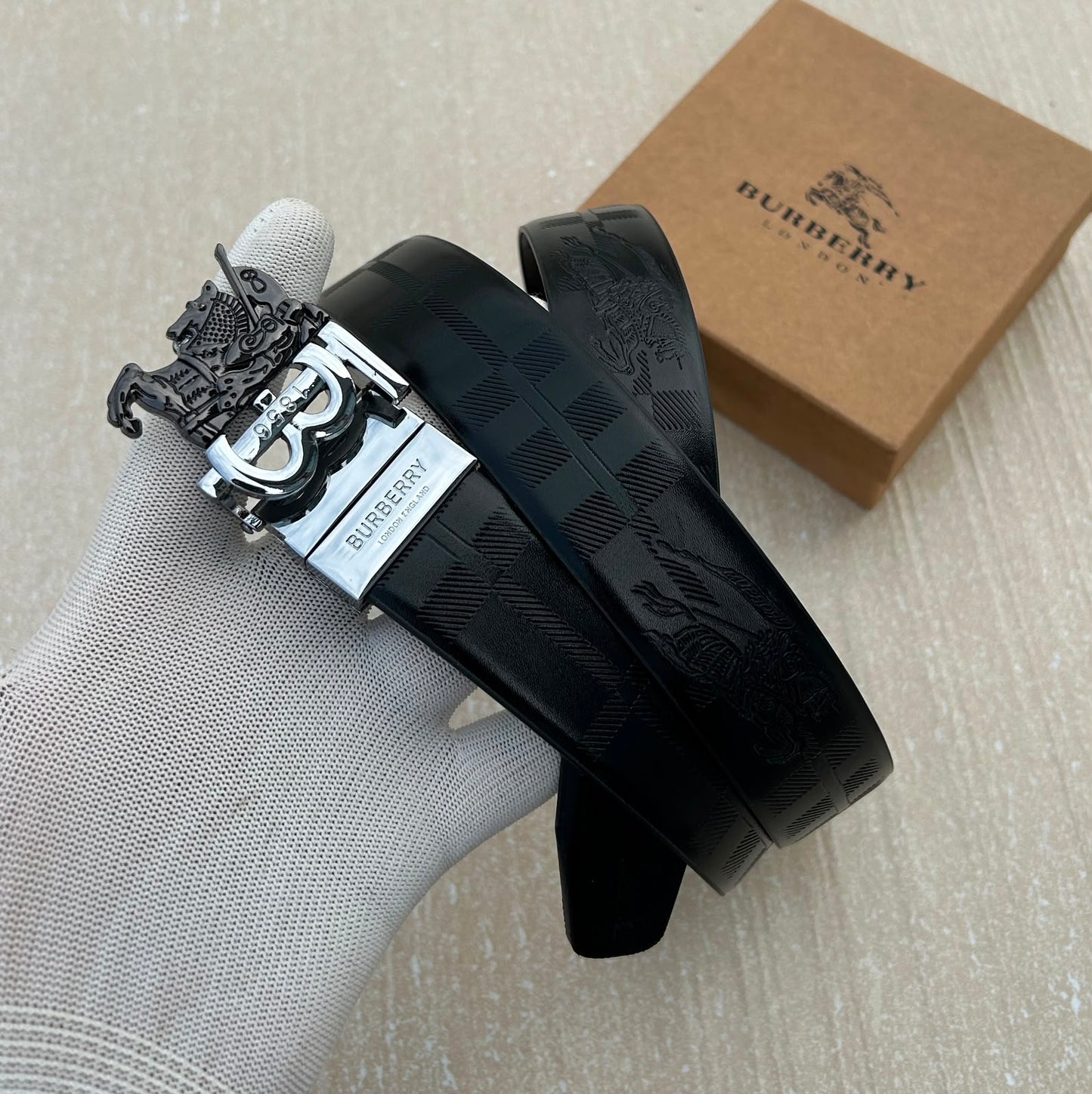 BURBERRY REVERSIBLE BELT