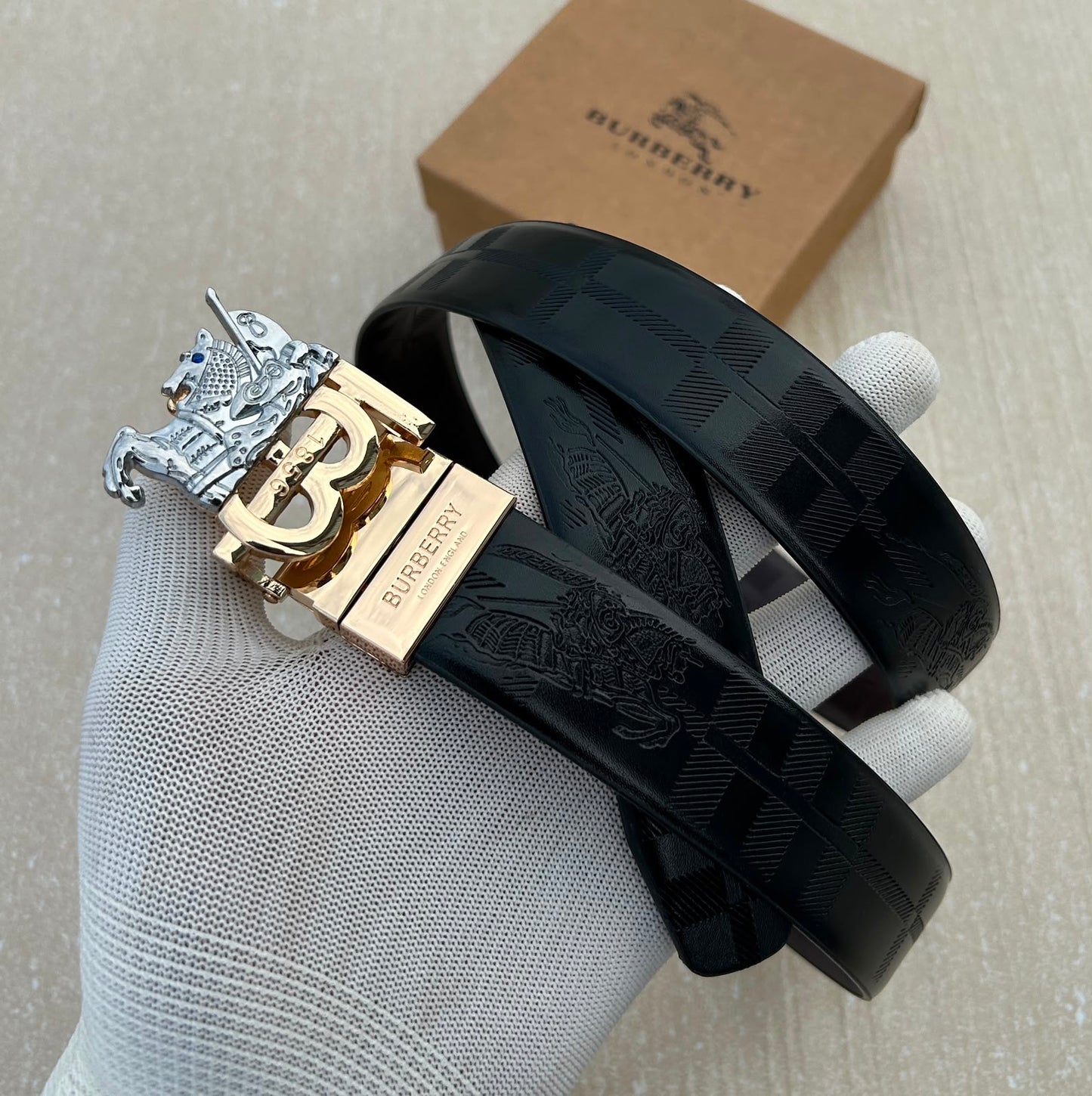 BURBERRY REVERSIBLE BELT