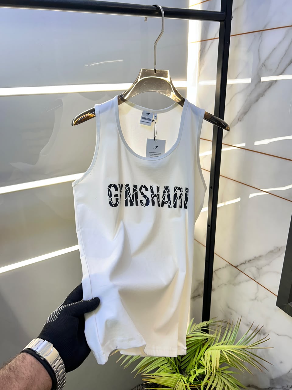 Gym Shark Sandos