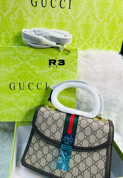 GUCCI PADLOCK PRESS LOCK SHOULDER BAG