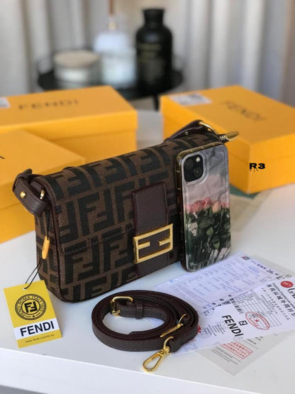 FENDI BAGUETTE SLING BAG