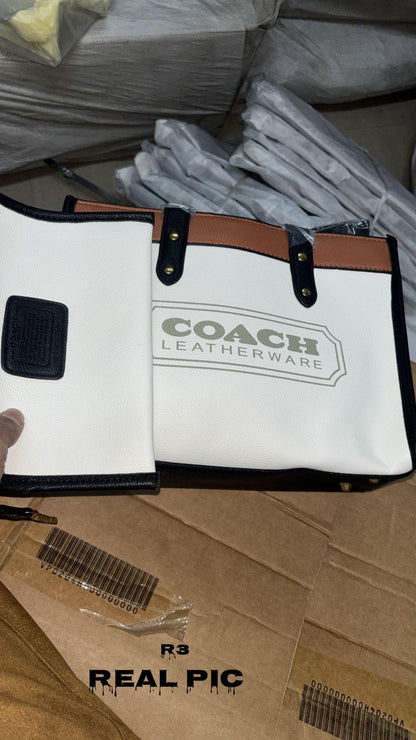 COACH FIELD TOTE BAG