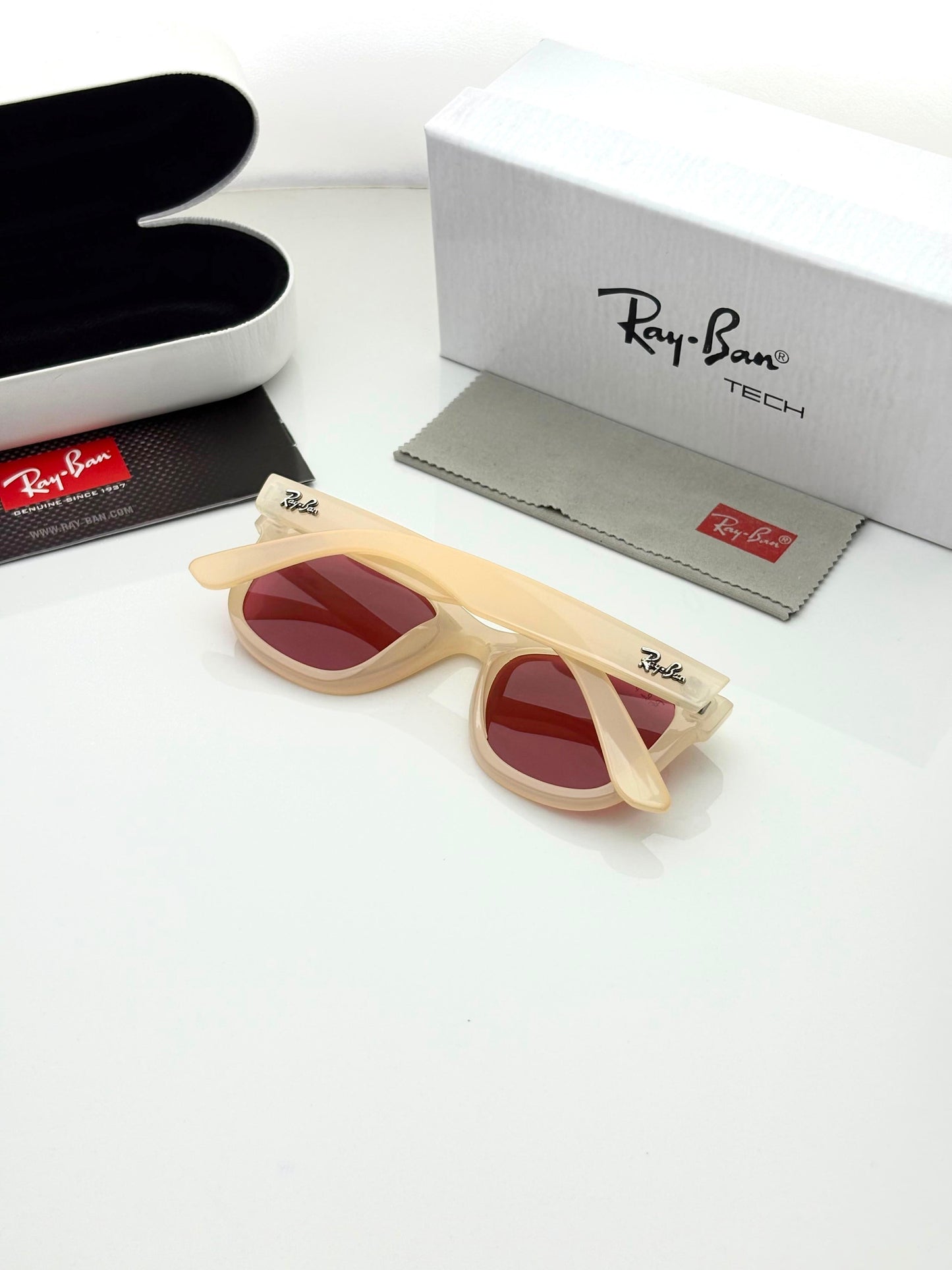 RAYBAN WHITE RED CANDY