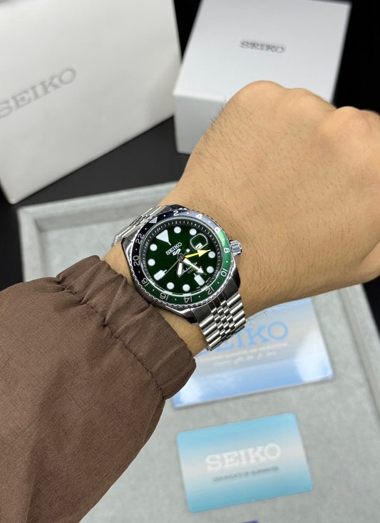 Seiko 5 Sports SKX GMT Bi-Green Colour