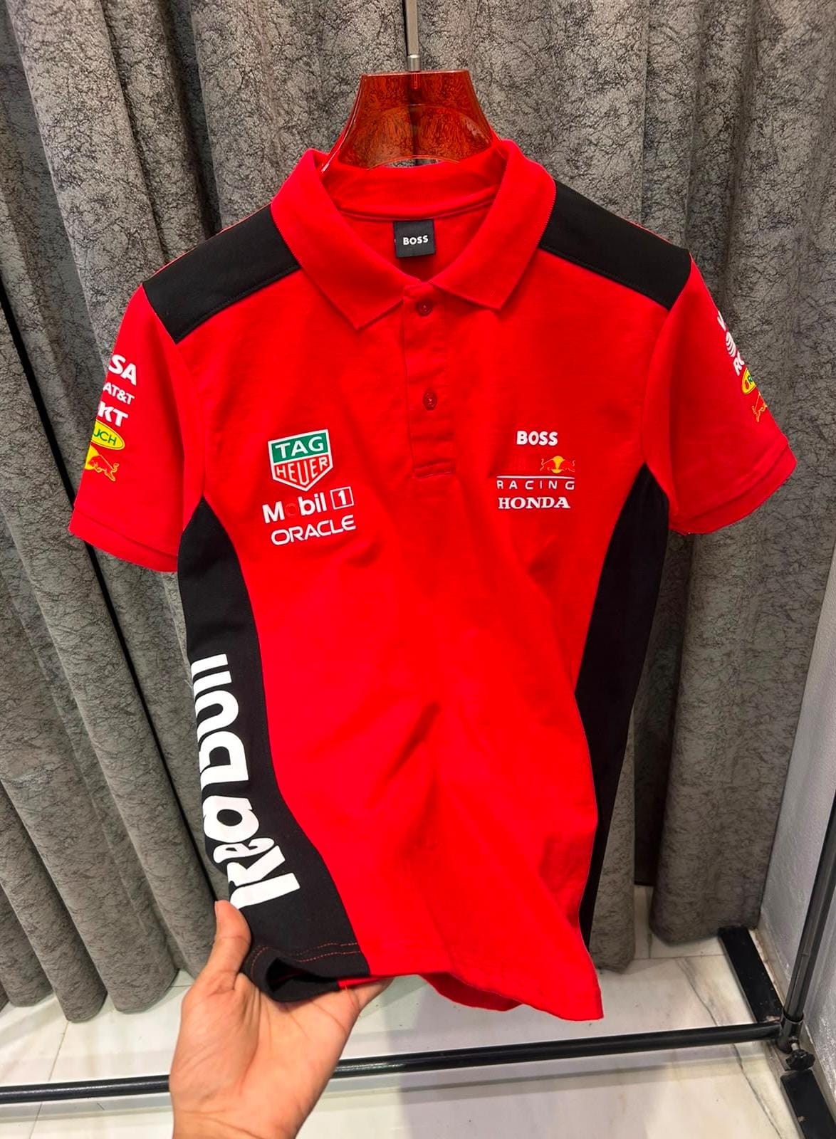 BOSS IMPORTED STORE ARTICLE POLO T-SHIRT