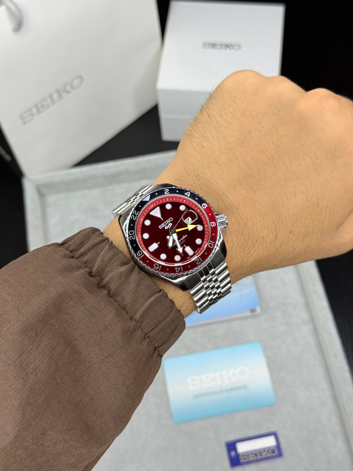 Seiko 5 Sports SKX GMT Bi-Red Colour