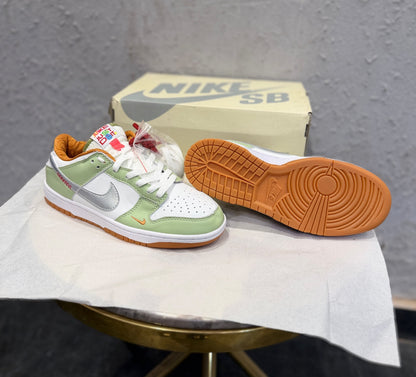 NIKE SB DUNK CHINESE YEAR OF SNAKE 2025