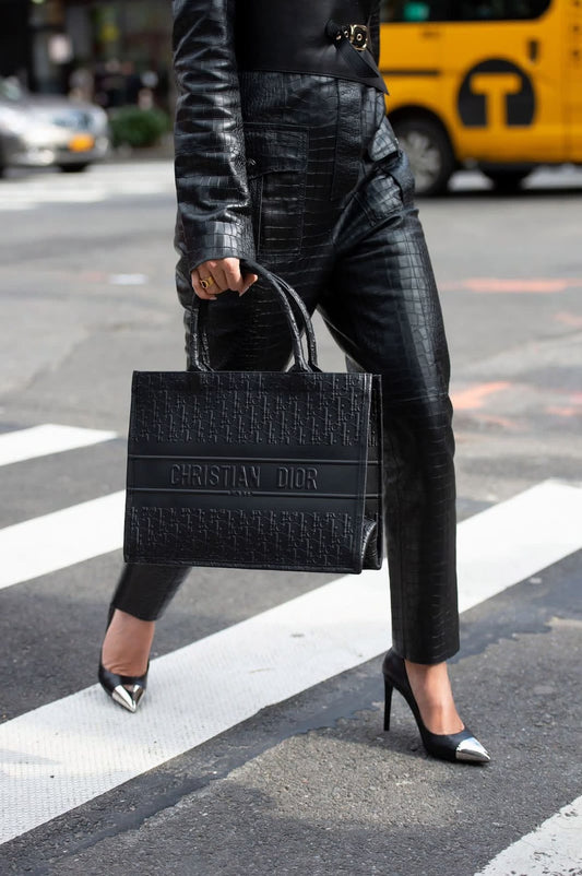 CHRISTIAN DIOR OBLIQUE LARGE BLACK TOTE BAG