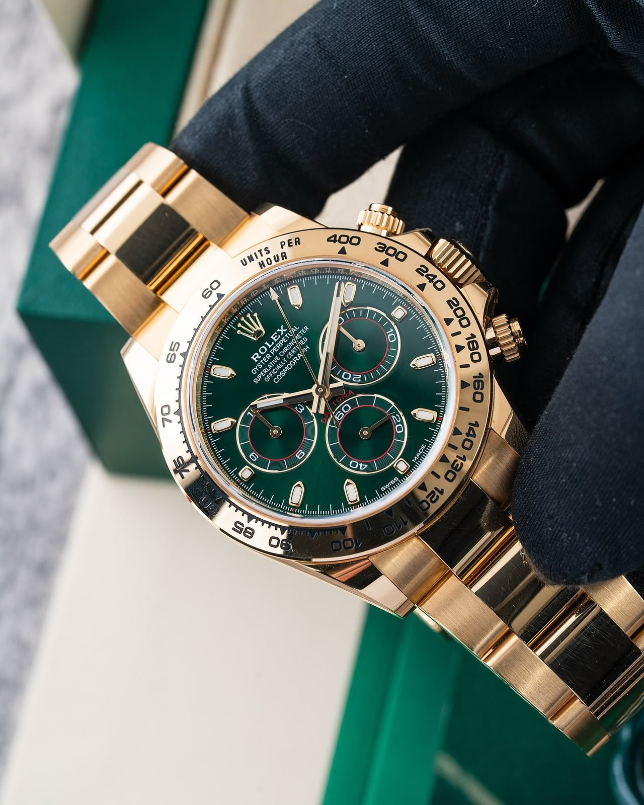 Rolex Cosmograph Daytona Green With OG Box