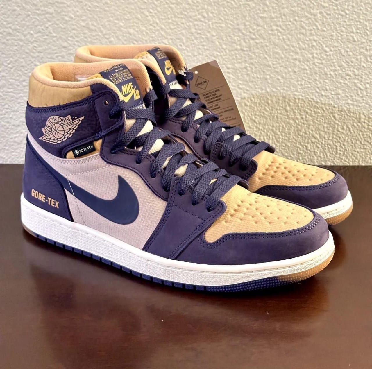 Nike Air Jordan Retro 1 Element Gore Tex Sky J Purple