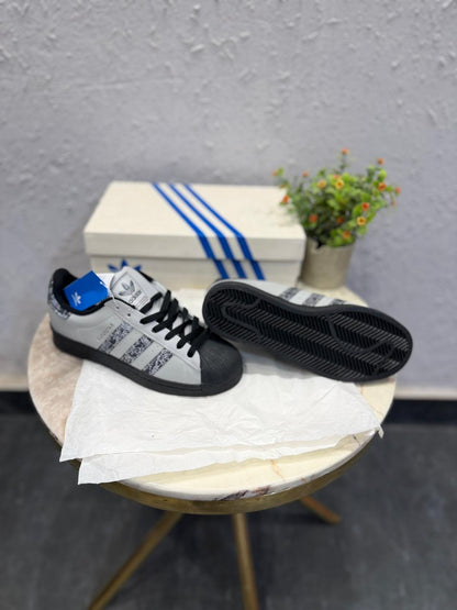 ADIDAS ORIGINALS SUPERSTAR 2nd GENERATION 19 PAISLEY RADIUM