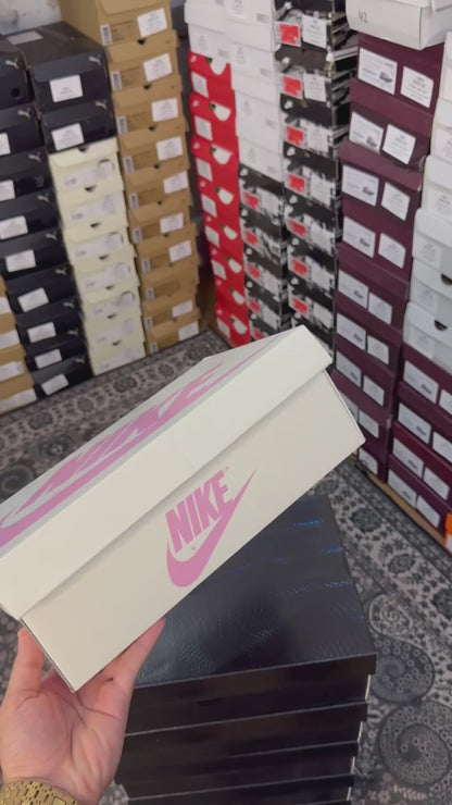 Nike Travis Scott X Air Jordan 1 Retro Low OG Shy Pink