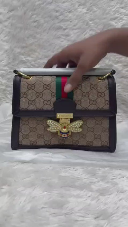 GUCCI PADLOCK QUEEN MARGARET BEE PRESS LOCK SHOULDER BAG