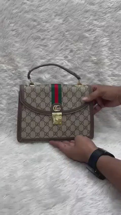 GUCCI PADLOCK PRESS LOCK SHOULDER BAG