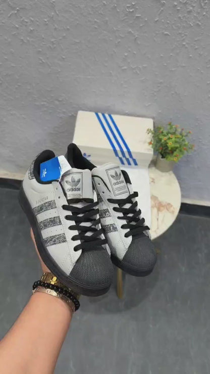 ADIDAS ORIGINALS SUPERSTAR 2nd GENERATION 19 PAISLEY RADIUM