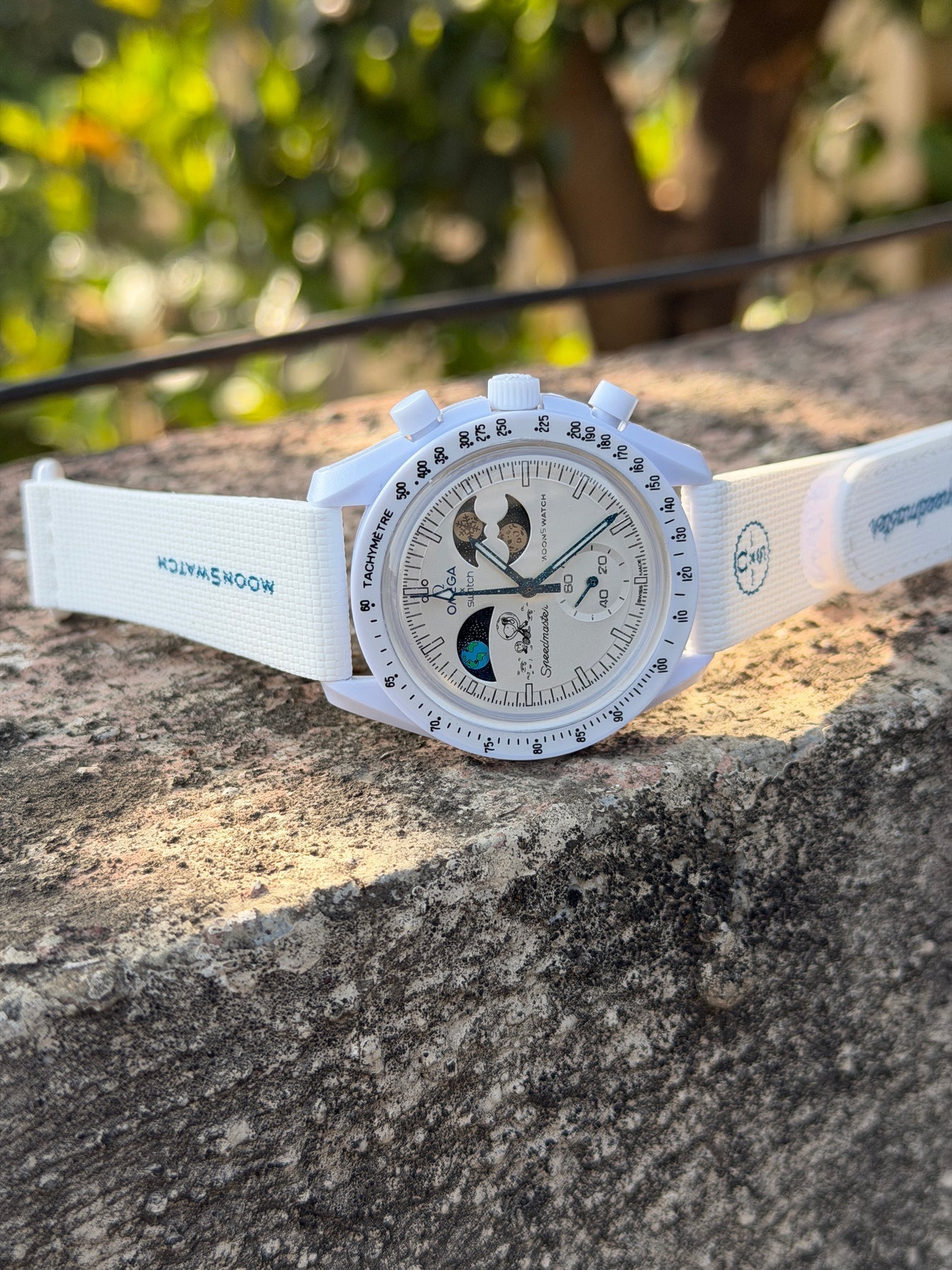 Swatch X Omega Bioceramic Moon 'Mission To Earthphase Moonshine Gold Cold Moon'